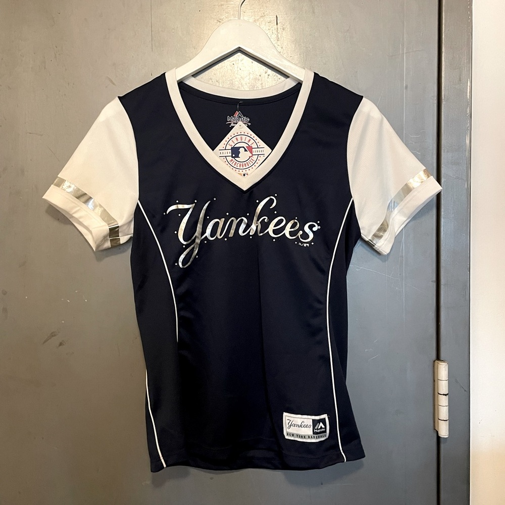 Majestic Authentic MLB Yankees Shirt